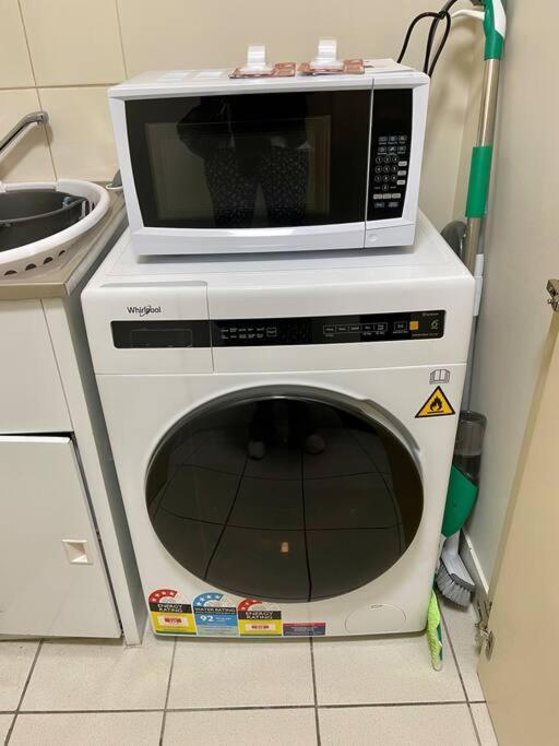 Morgan Place - Central Melbourne Cbd Apartment On Flinders Lane Late Check-Out, Complimentary Welcome Hamper Εξωτερικό φωτογραφία
